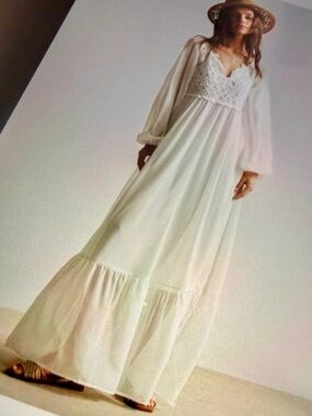 ♥️Hello Gorgeous! Boho Chic Crochet Lace Maxi Dress